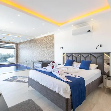 Kardelen / Kalkan فندق 4*