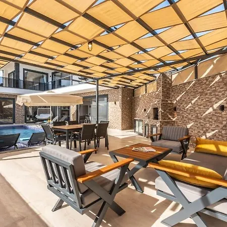 Kardelen / Kalkan فندق 4*